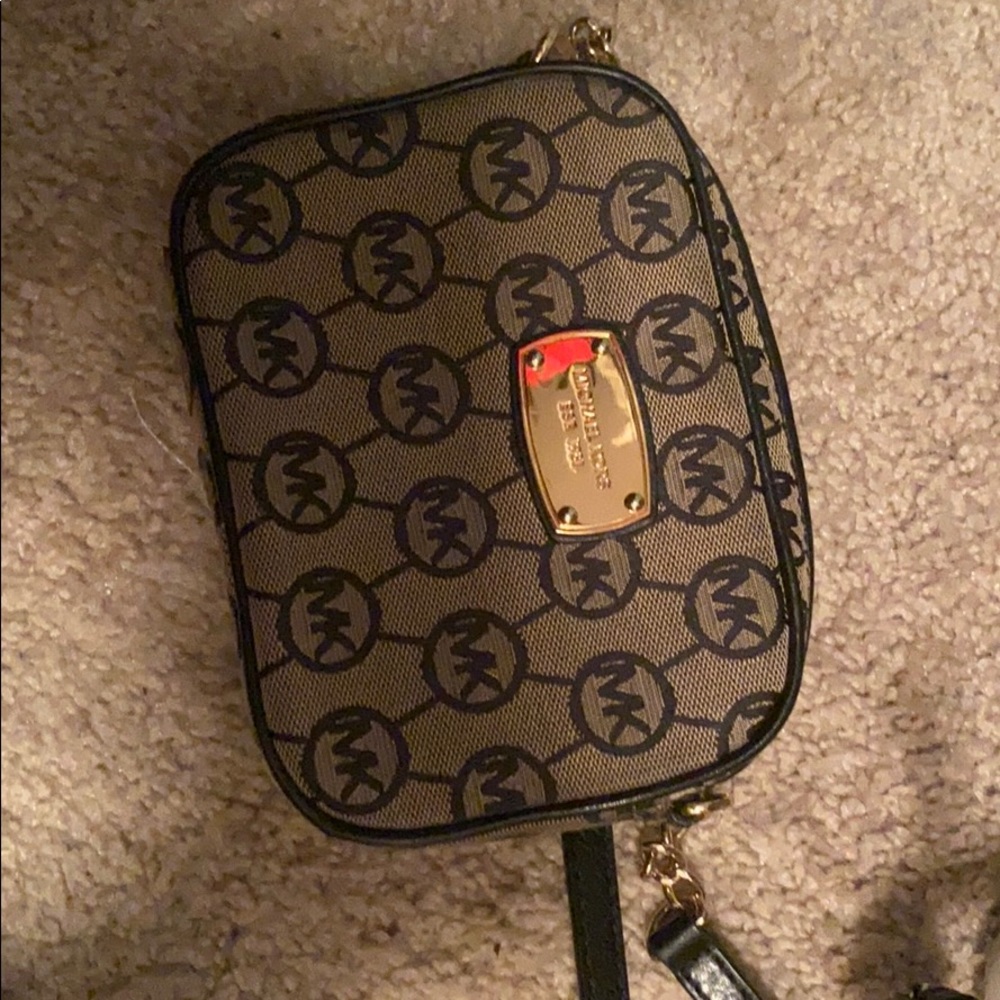 Michael Kors Small crossbody bag